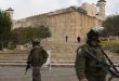 Israeli occupation troops arrest 10 Palestinians in the West Bank